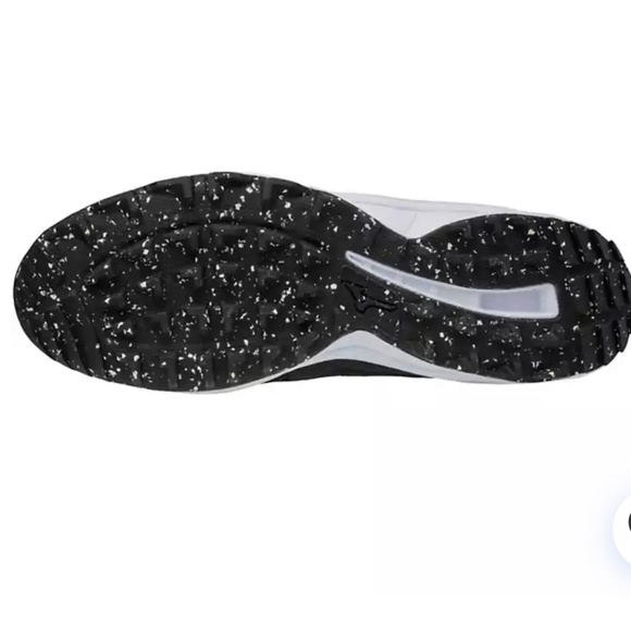 Mizuno Women's Dominant All-Surface Turf Softball Shoes Size 12. - Picture 5 of 5